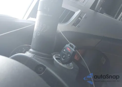 2011 Subaru Outback 2.5I Limited z USA, uszkodzony, nr VIN 4S4BRBKC6B3366088